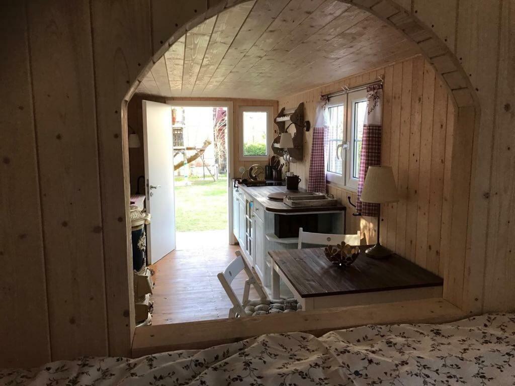 Stilvoller Bauwagen In Berlin-kopenick Camping *