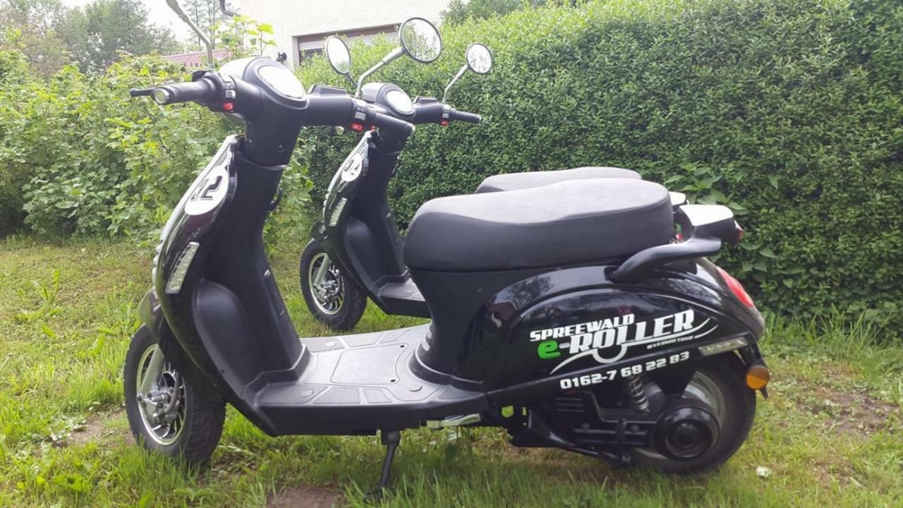 Camping Stilvoller Bauwagen In Berlin-kopenick
